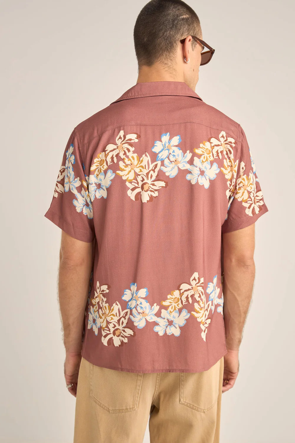 VACATION FLORAL SS SHIRT