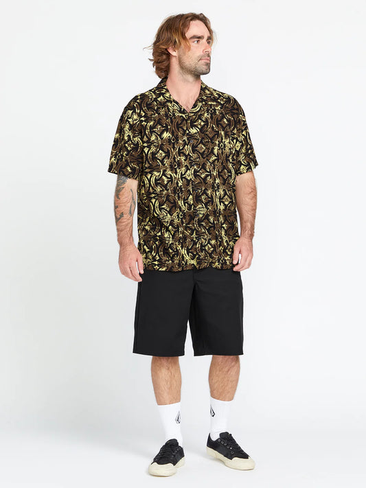 BOLD MOVES SHORT SLEEVE SHIRT