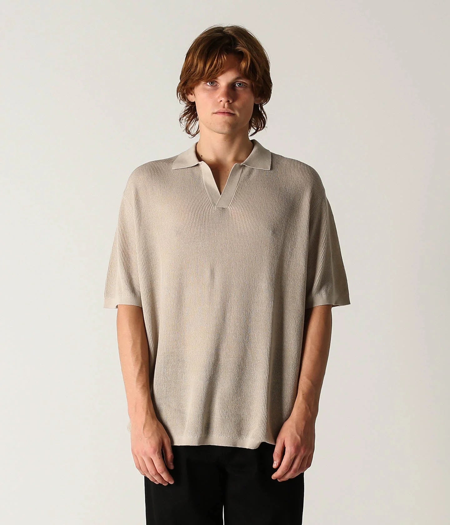 OPEN COLLAR KNIT POLO