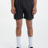 MINIMAL THRILLS WORK VOLLEY