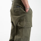 ISSUED BIG SLACKER CARGO PANT