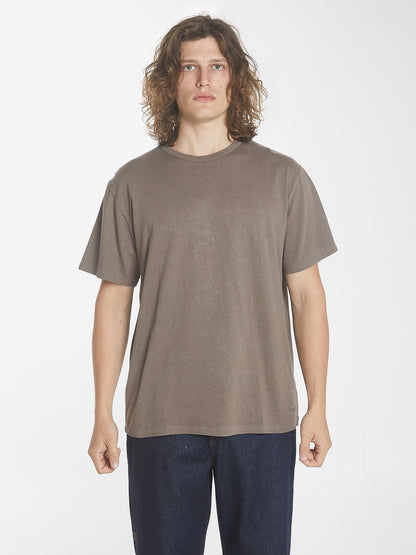 HEMP THRILLS EMBRO MERCH FIT TEE