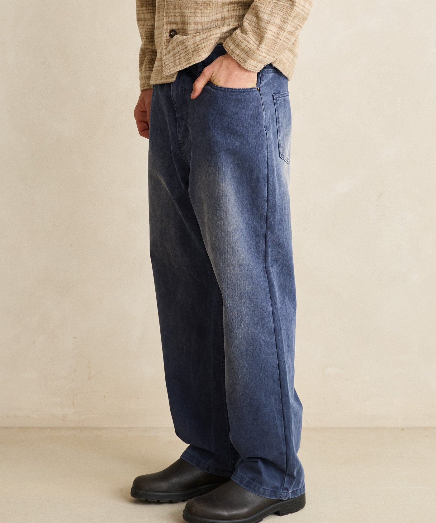 ESSENTIAL LOOSE TAPER JEAN
